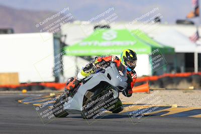 media/Dec-05-2024-Racers Edge (Thu) [[e102e0690b]]/3-B Group/Session 5 (Turn 16)/